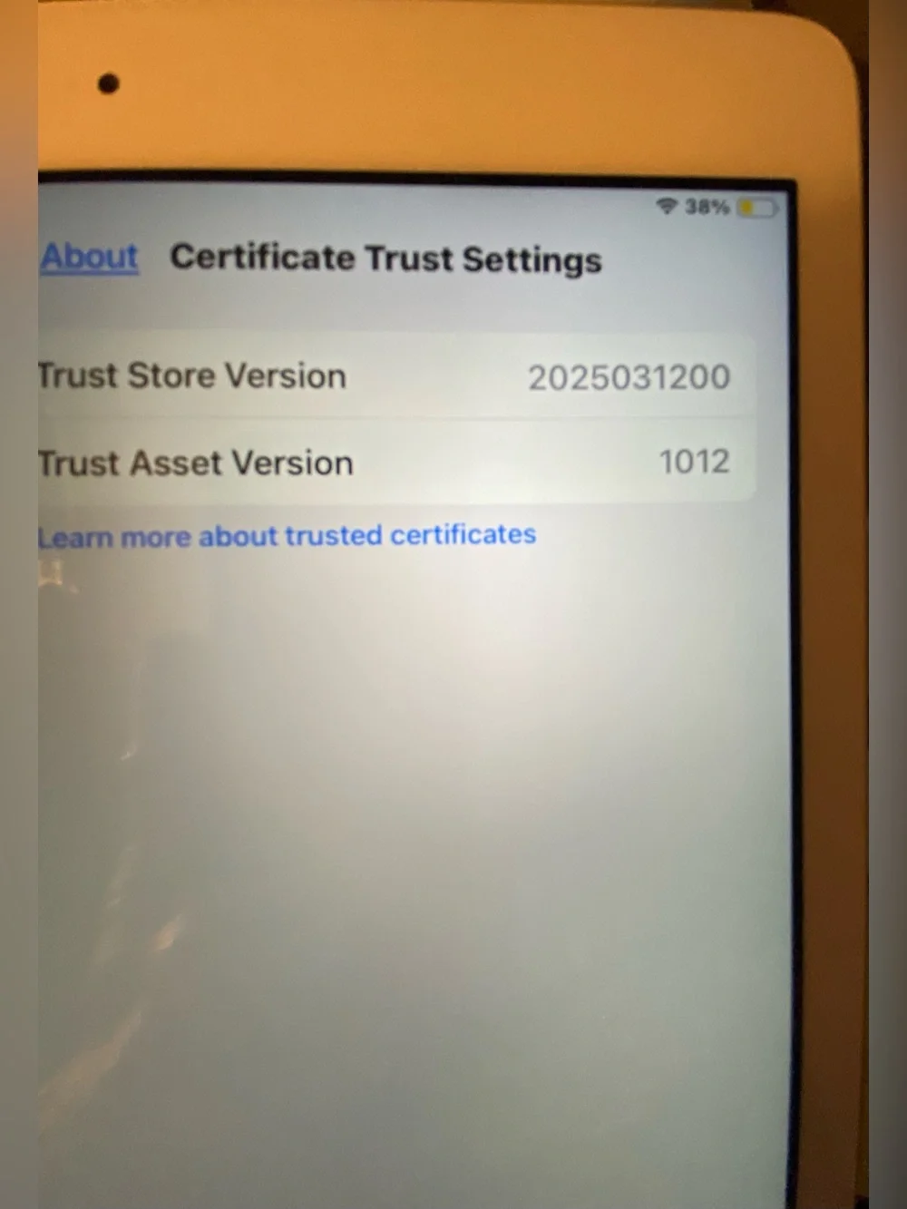 Apple IPad 7th generation, 32 GB, Home Button. Replaced by AppleCare 6 mo agoEUC